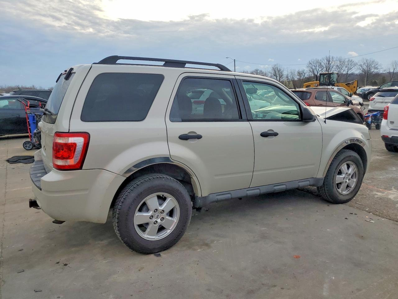 2009 FORD ESCAPE