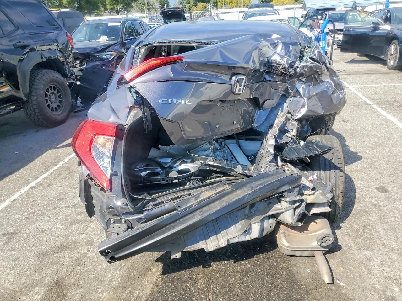 2018 HONDA CIVIC