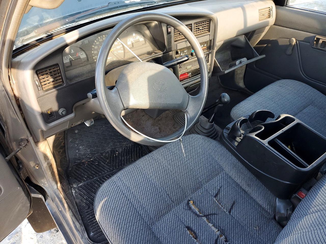 1992 TOYOTA Pickup