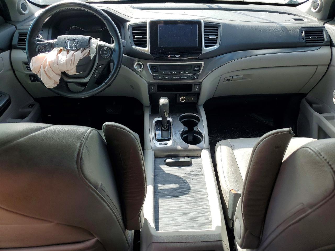 2016 HONDA PILOT