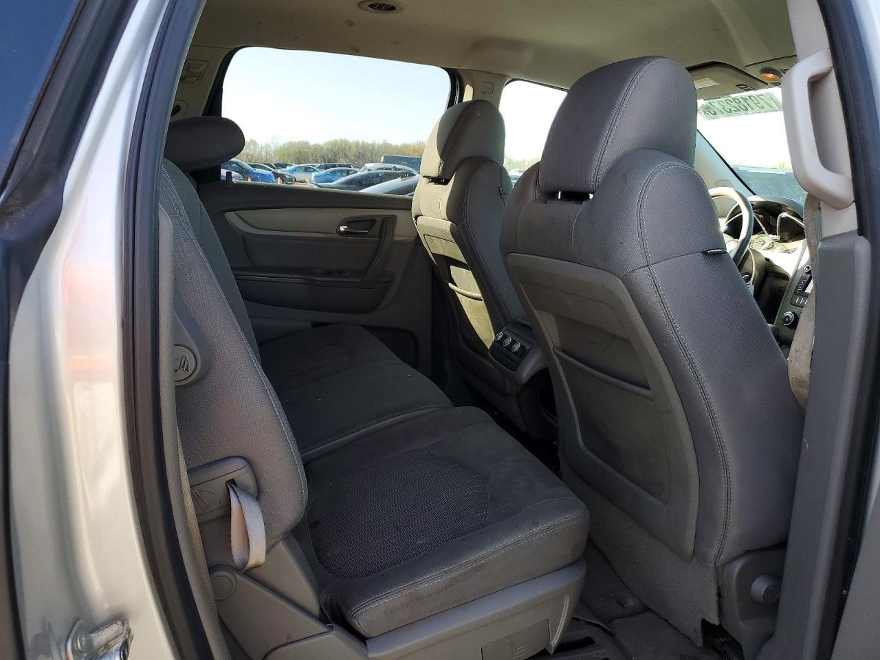 2017 CHEVROLET TRAVERSE
