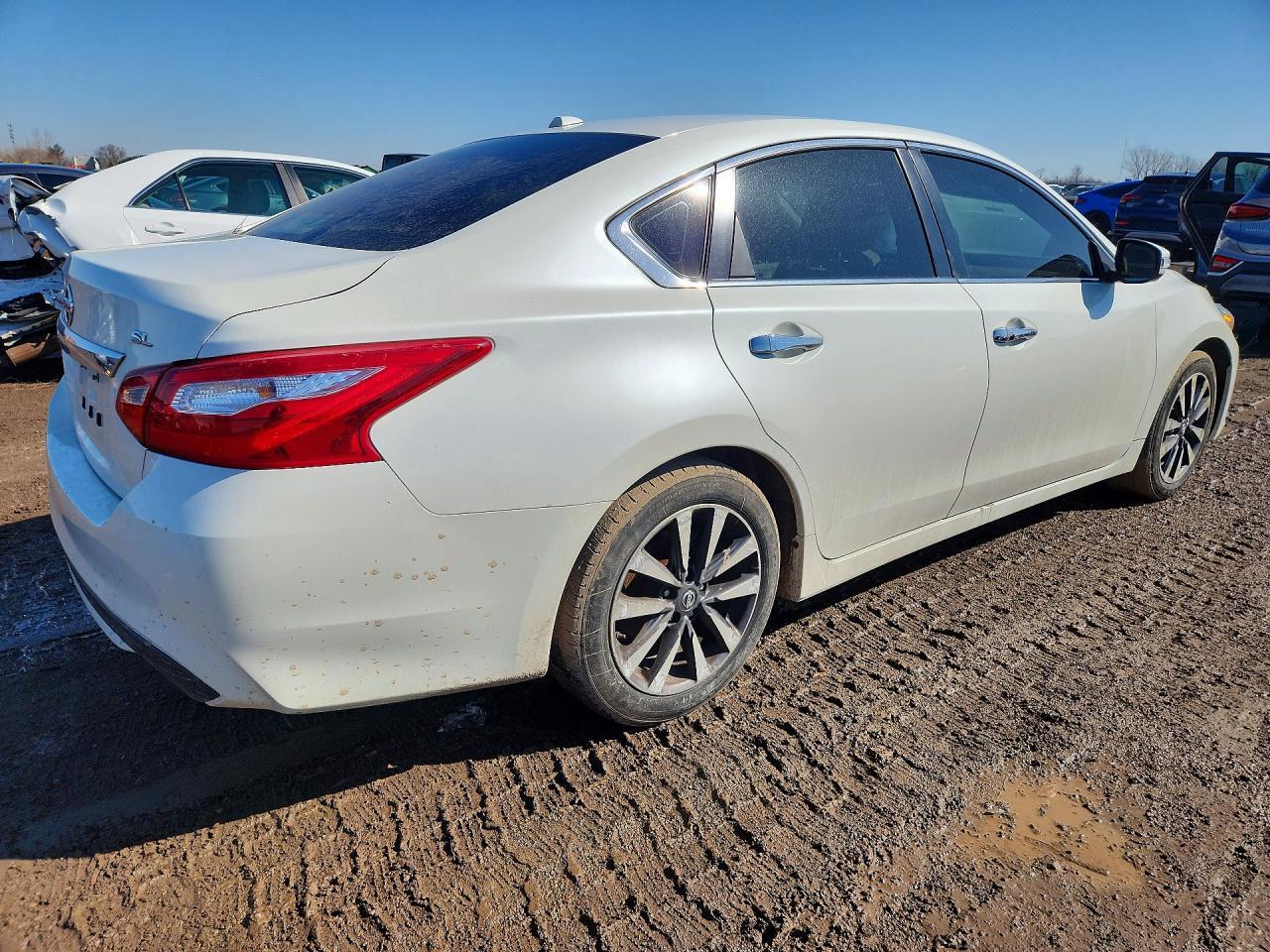 2016 NISSAN ALTIMA