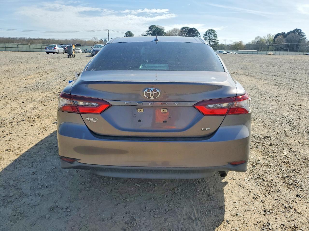 2022 TOYOTA CAMRY
