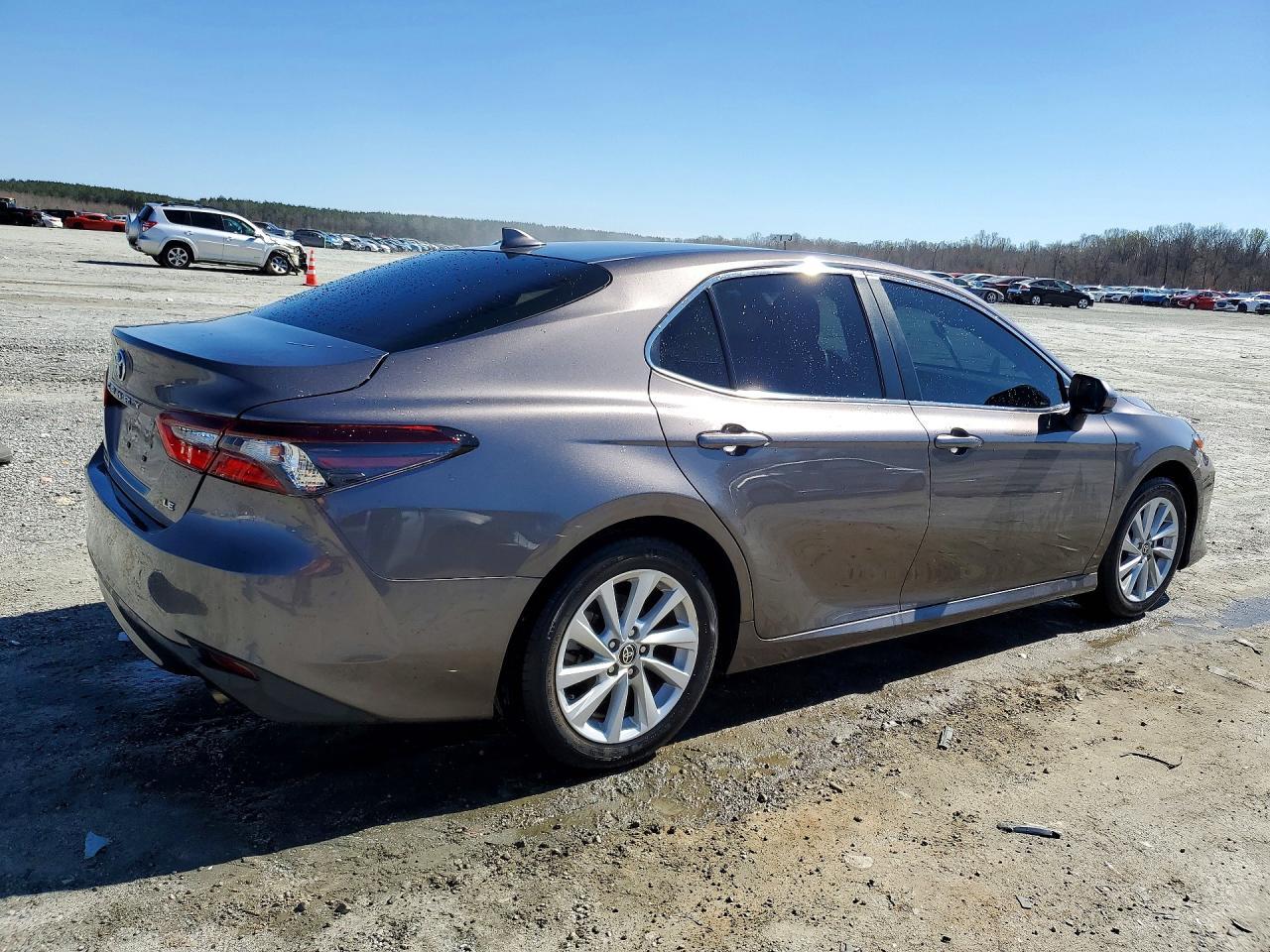 2022 TOYOTA CAMRY