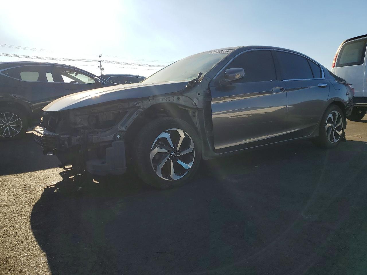 2016 HONDA ACCORD