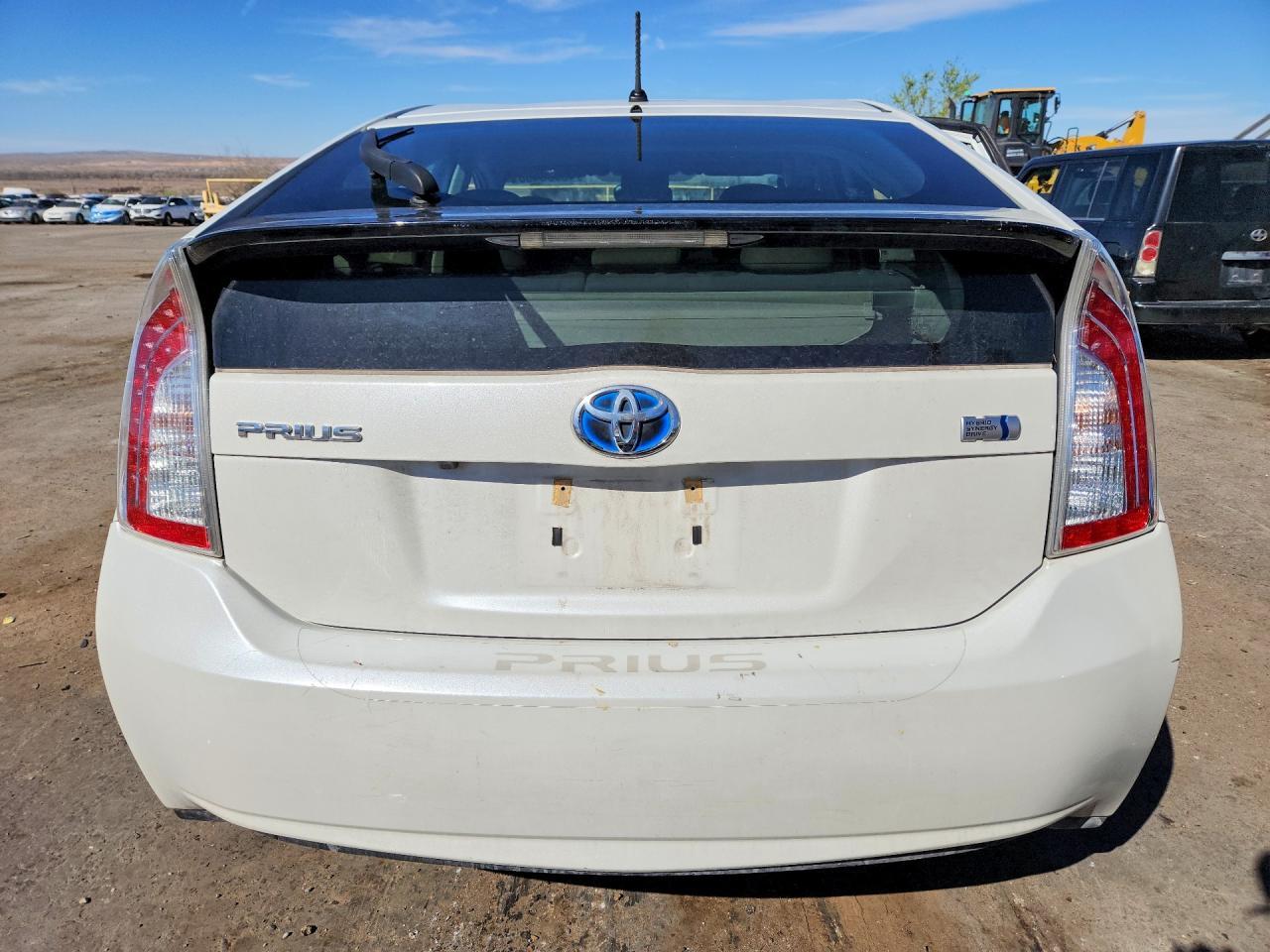 2015 TOYOTA PRIUS