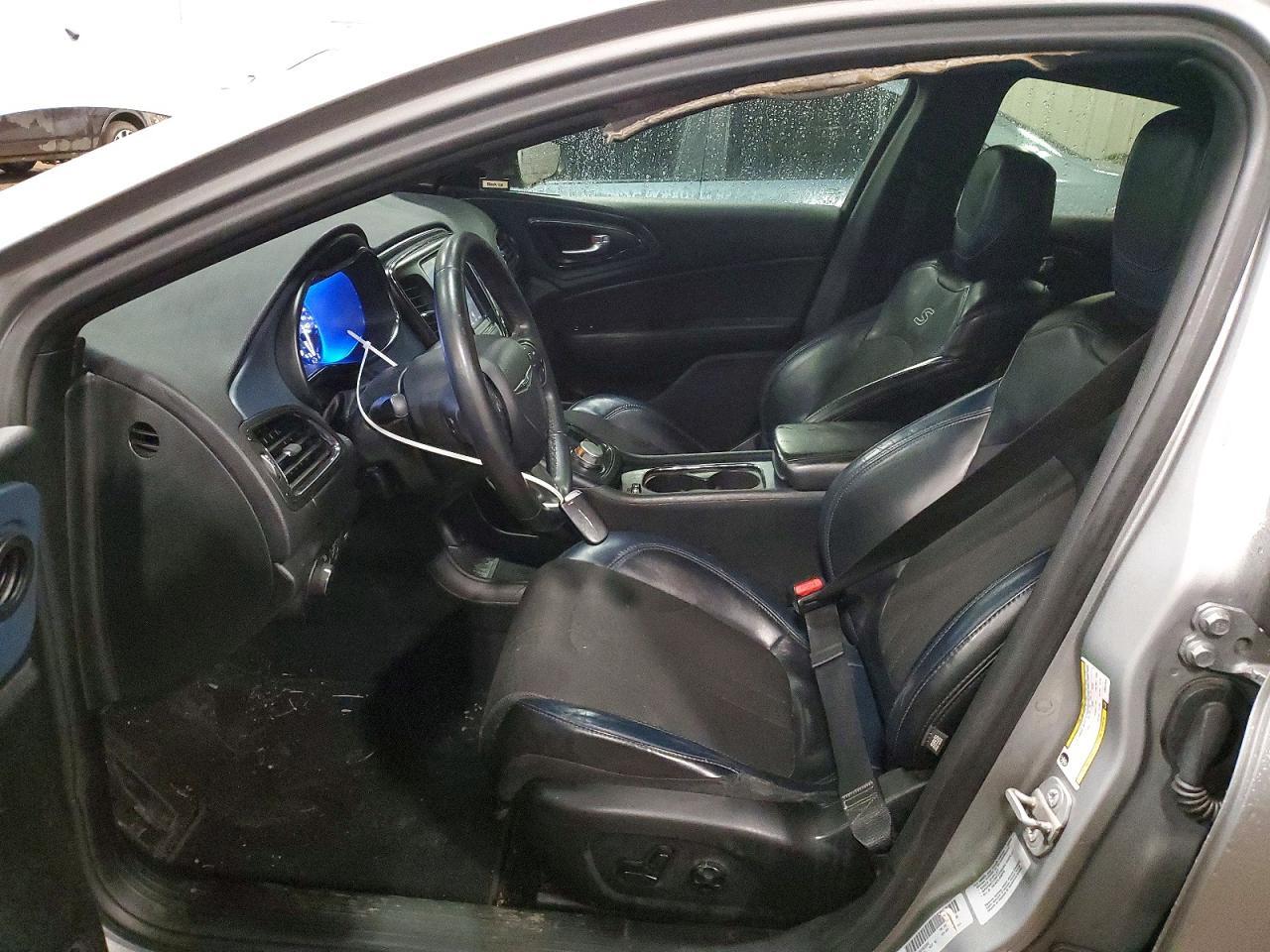 2015 CHRYSLER 200