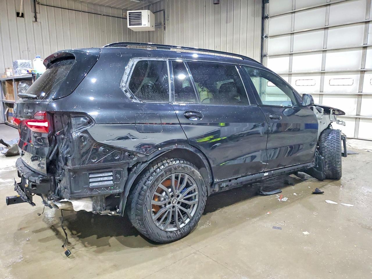 2022 BMW X7