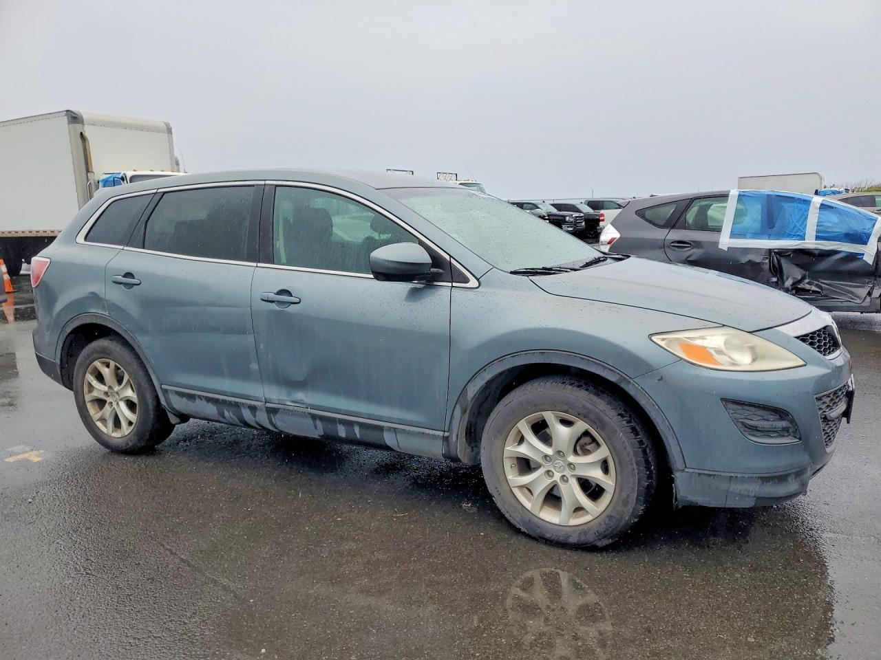 2011 MAZDA CX-9