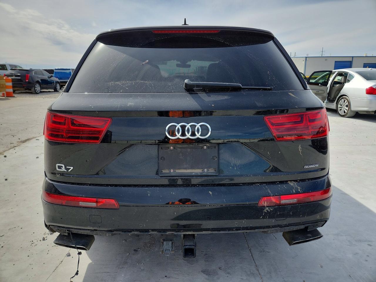2017 AUDI Q7