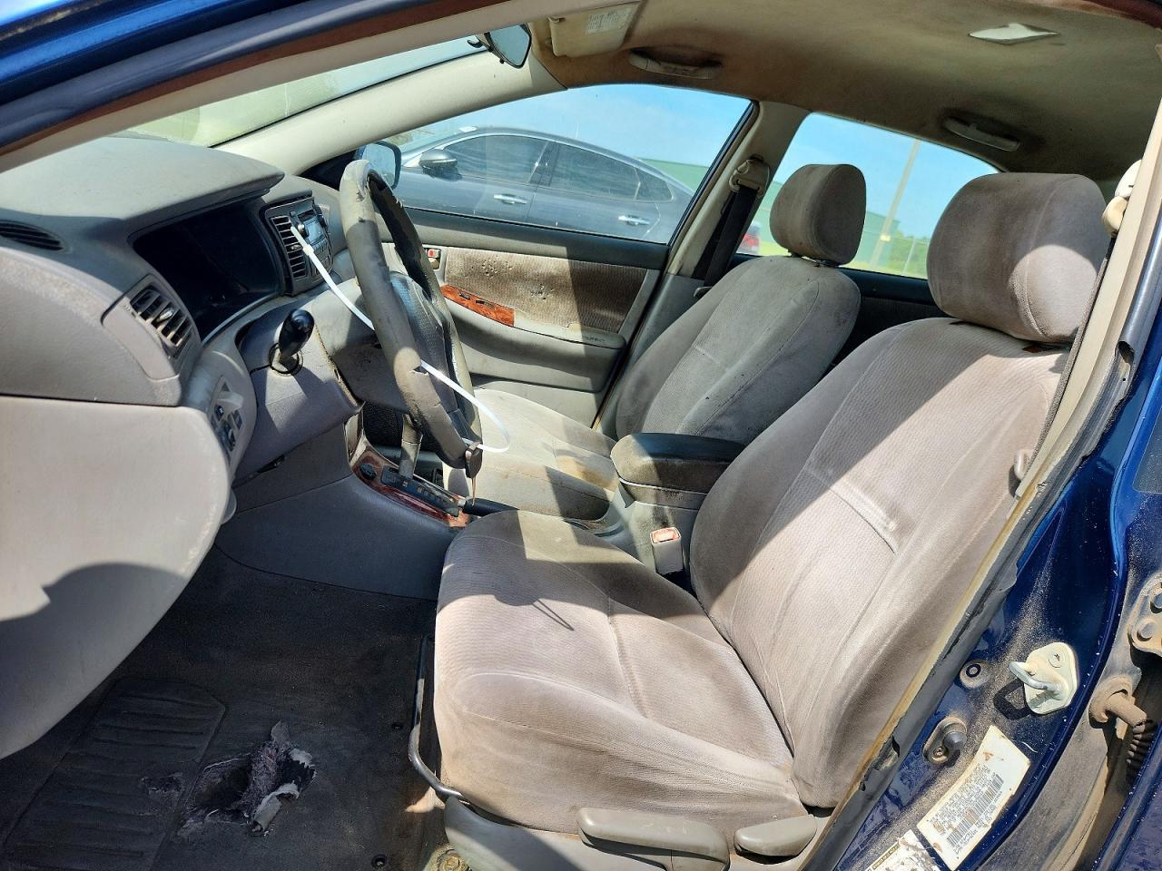 2005 TOYOTA COROLLA