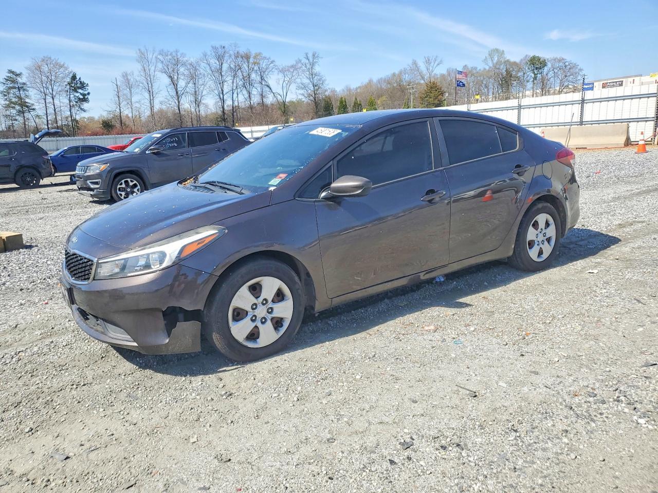 2017 KIA FORTE