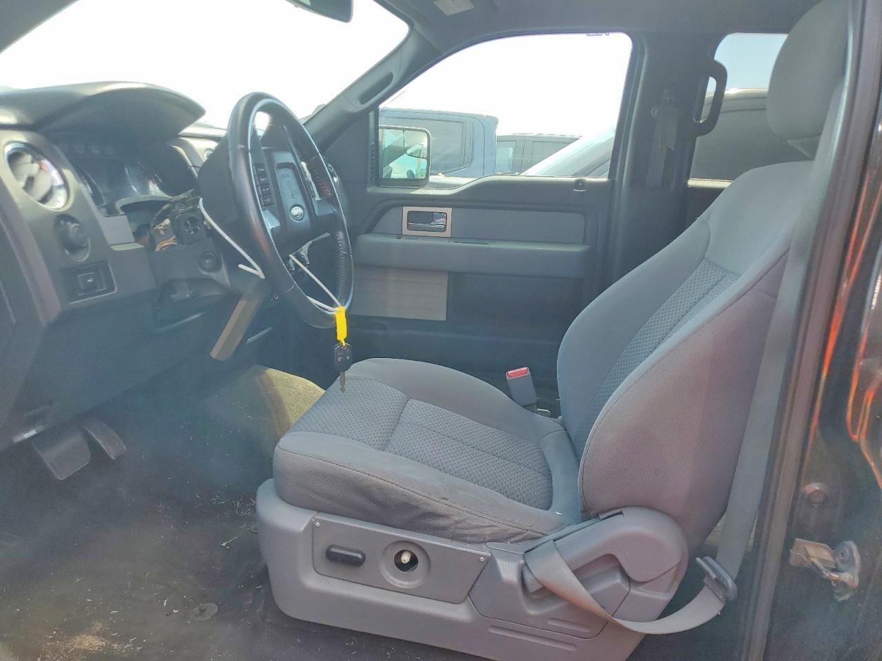 2011 FORD F-150