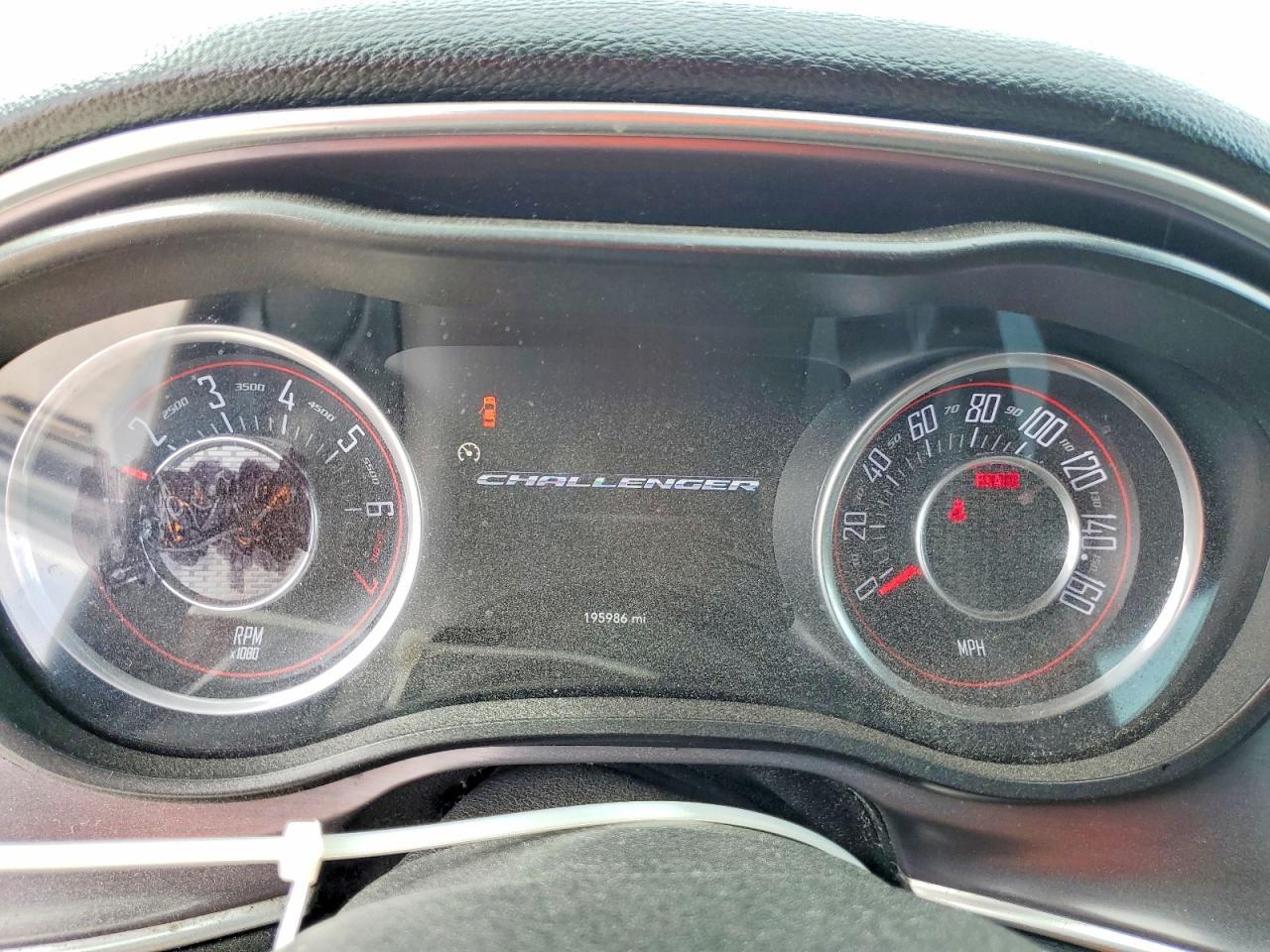 2015 DODGE Challenger