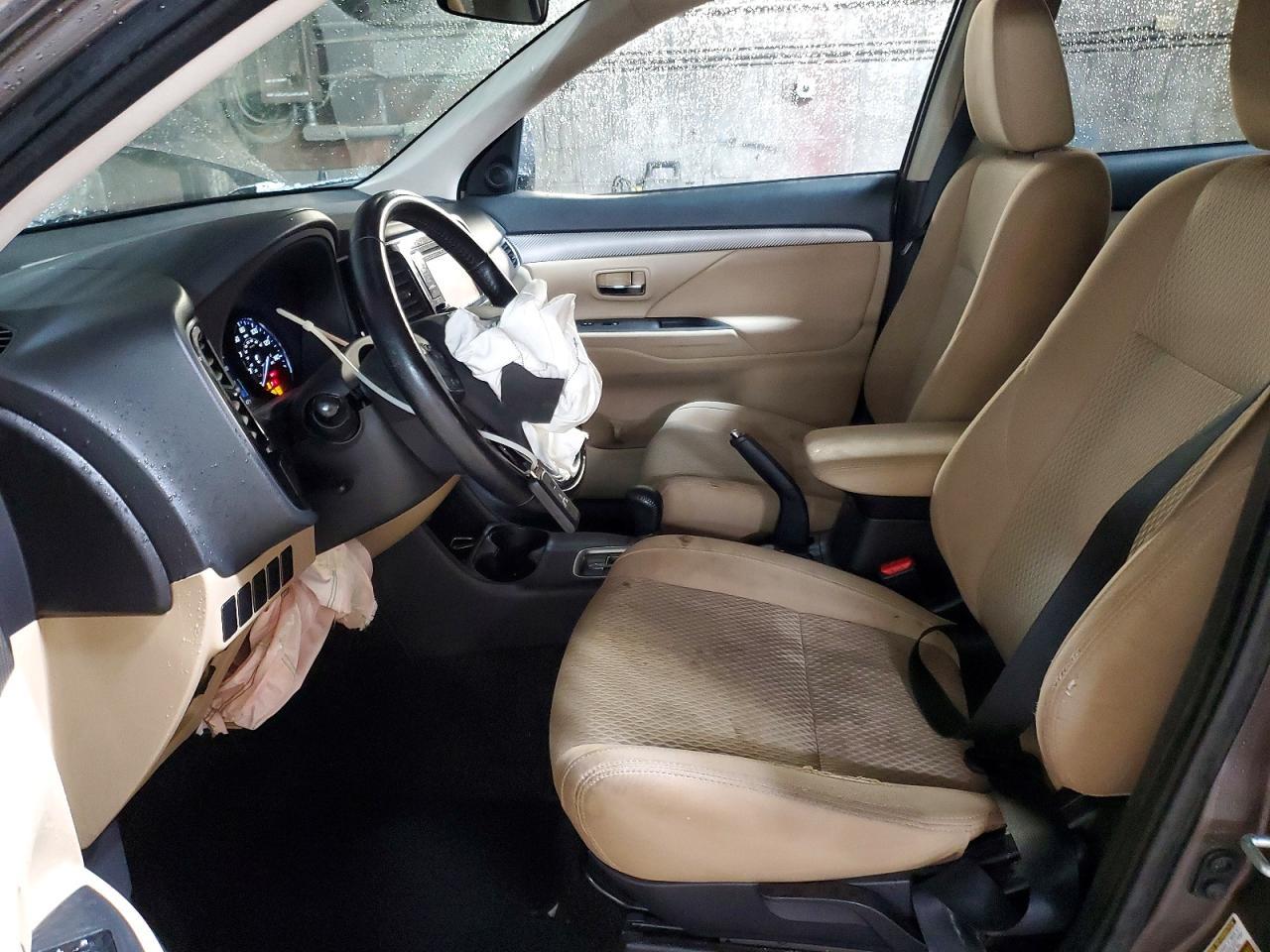 2016 MITSUBISHI outlander