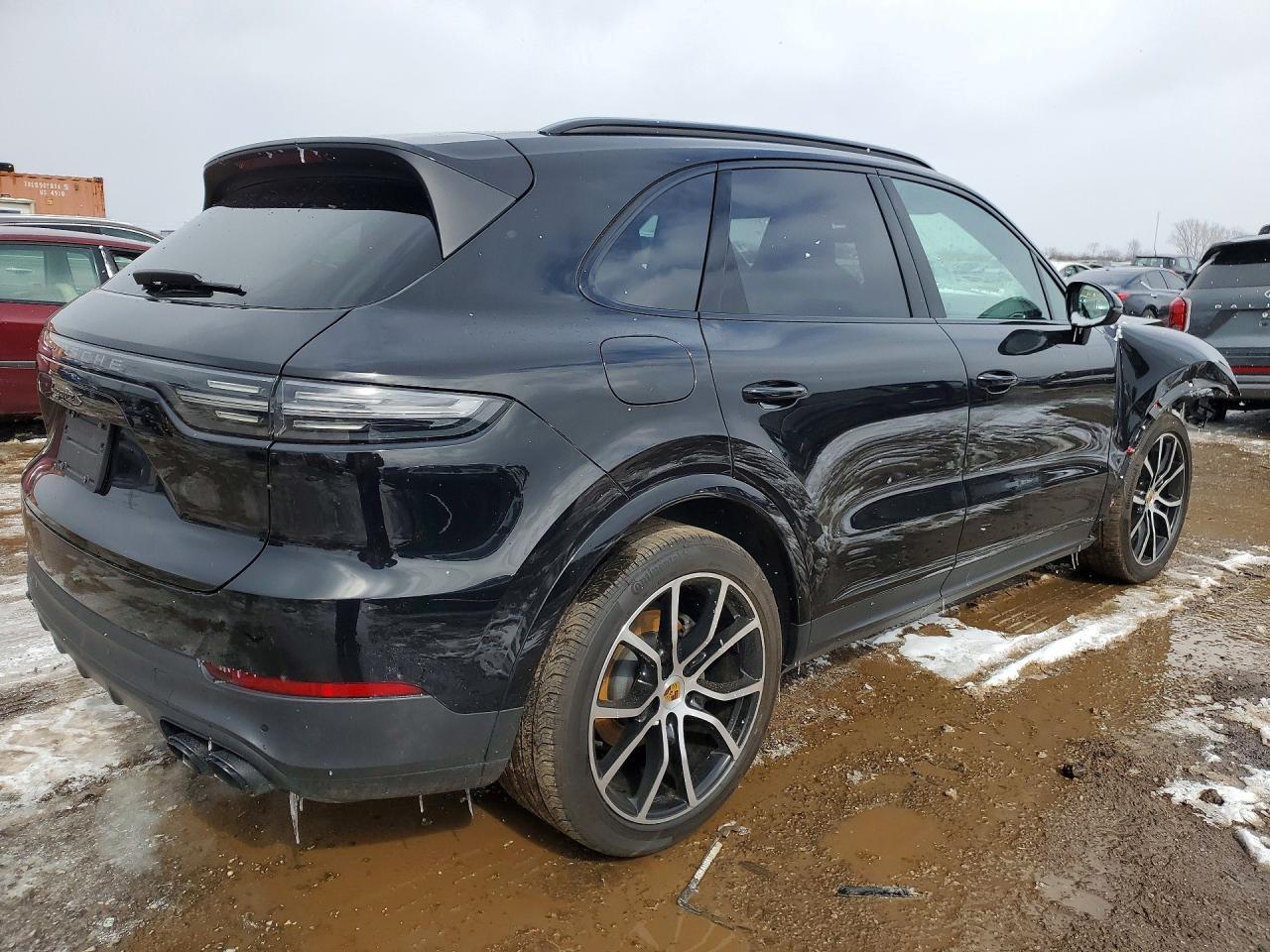 2023 PORSCHE CAYENNE