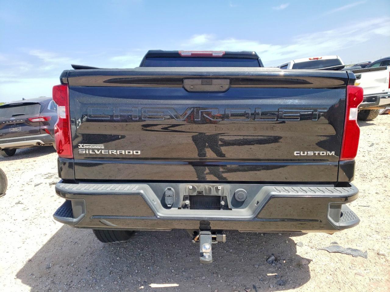2020 CHEVROLET Silverado