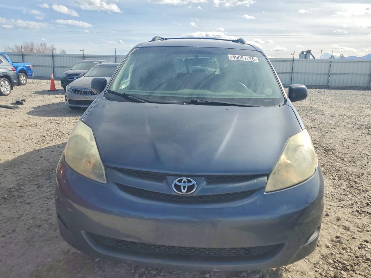 2006 TOYOTA SIENNA