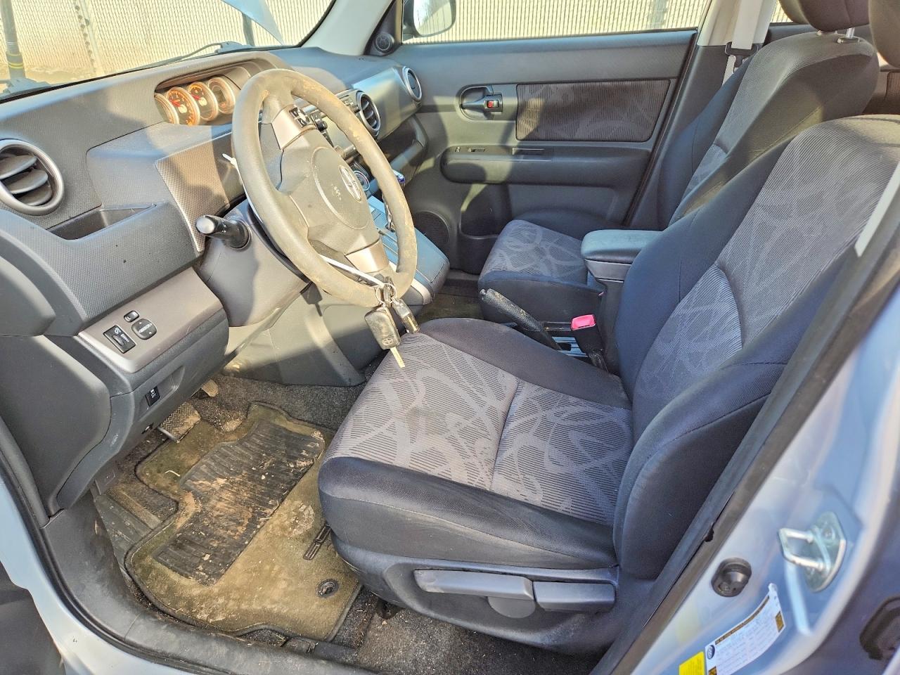 2013 SCION xB