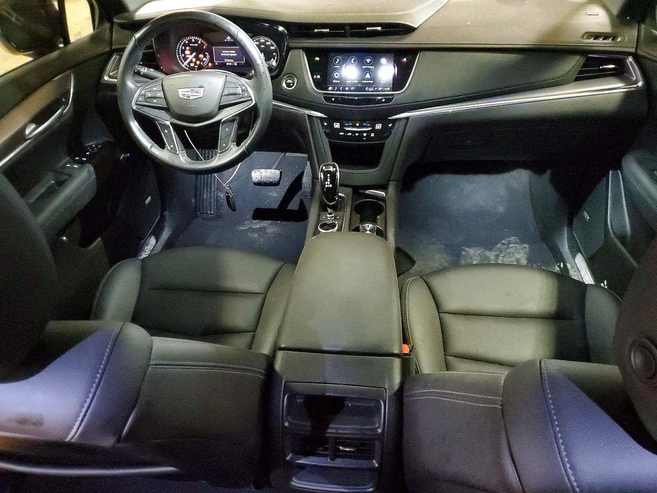 2023 CADILLAC XT5