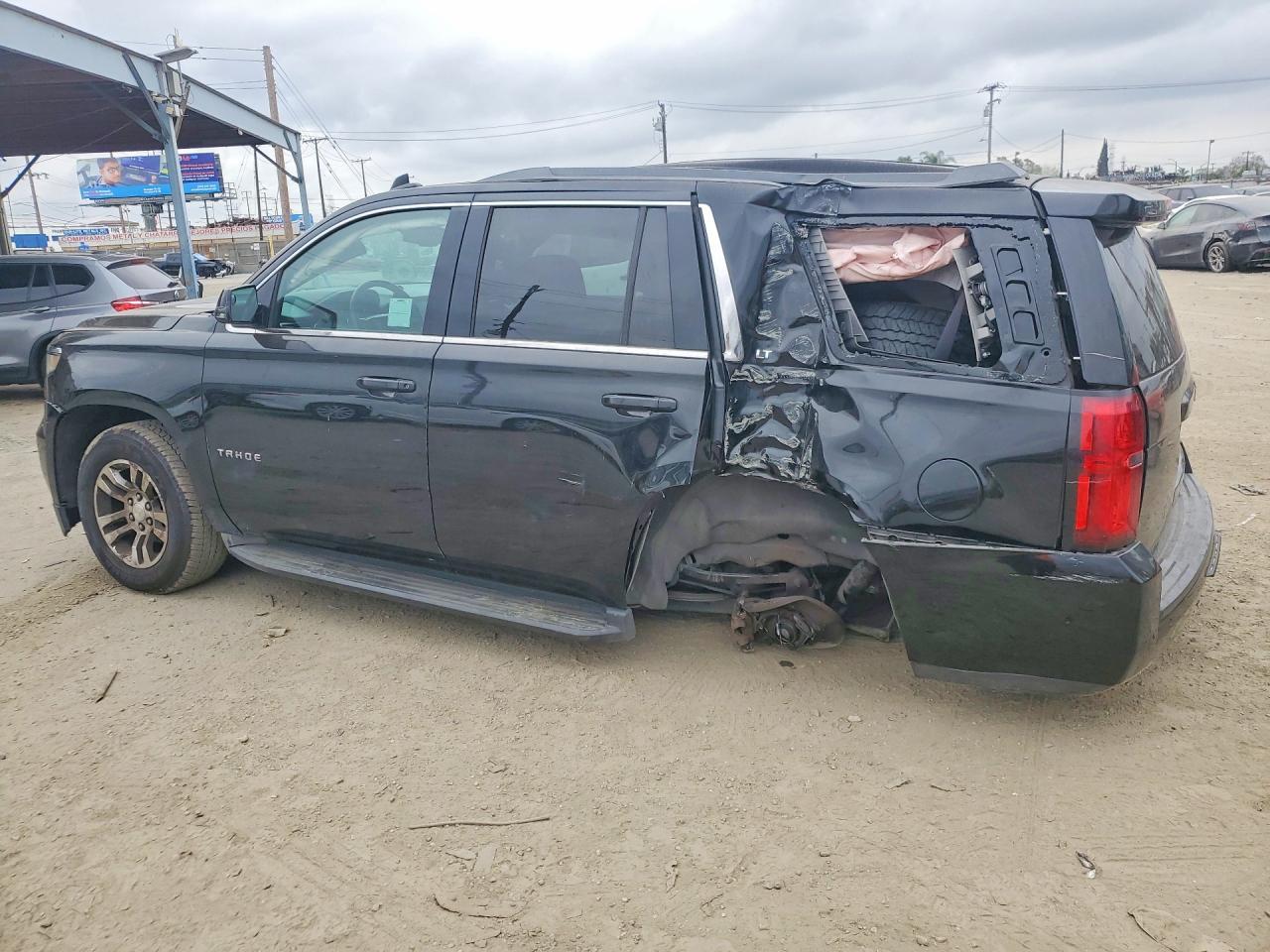 2017 CHEVROLET Tahoe