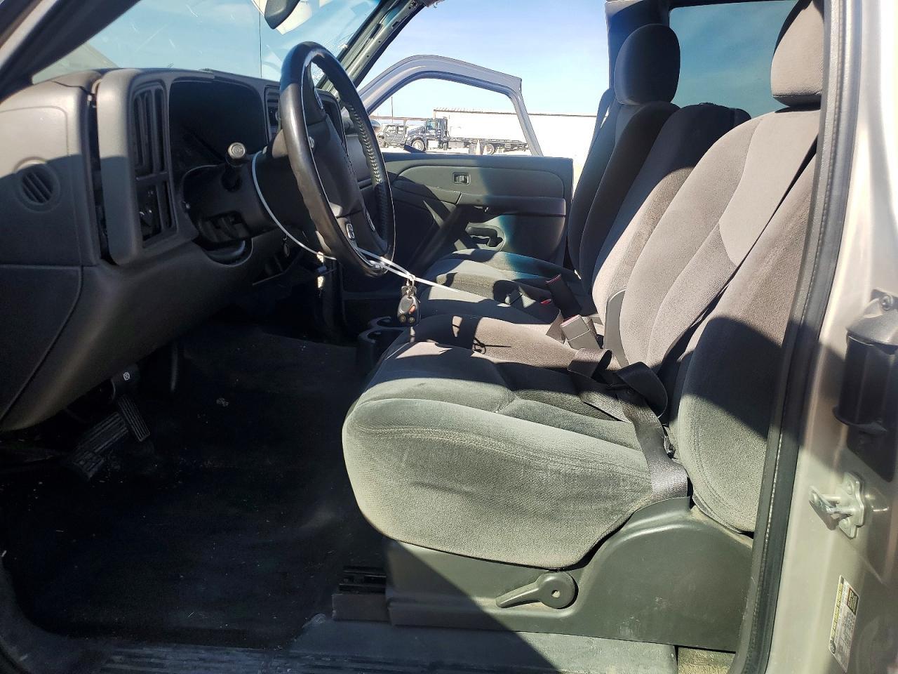 2005 GMC Sierra