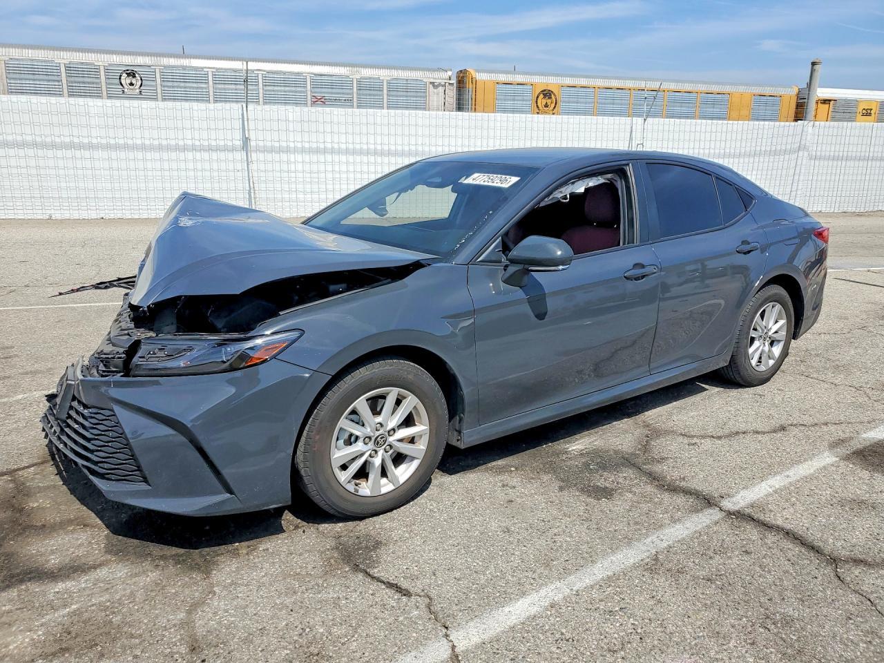 2025 TOYOTA CAMRY