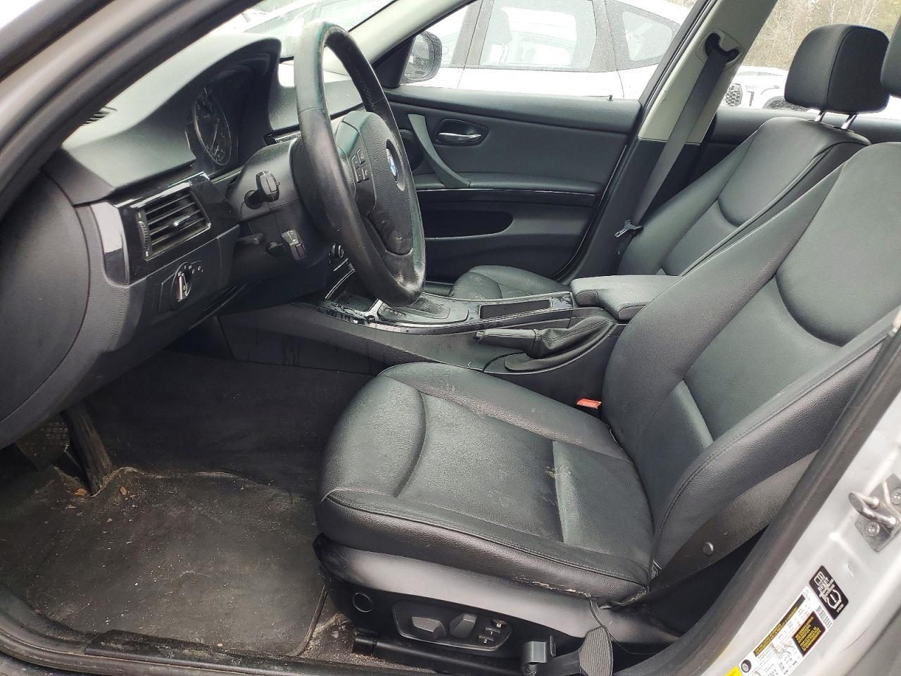 2011 BMW 3 SERIES
