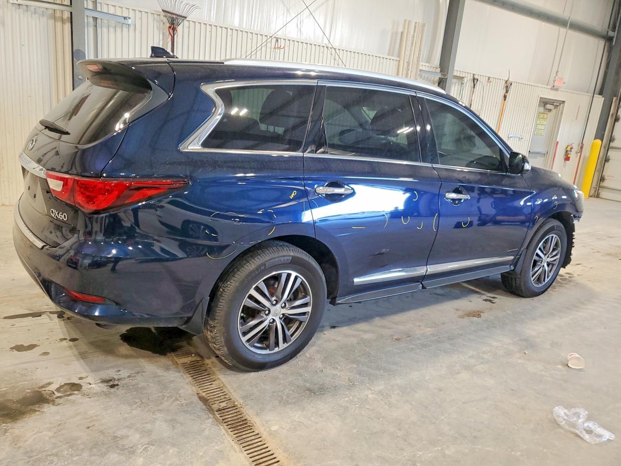 2017 INFINITI QX60
