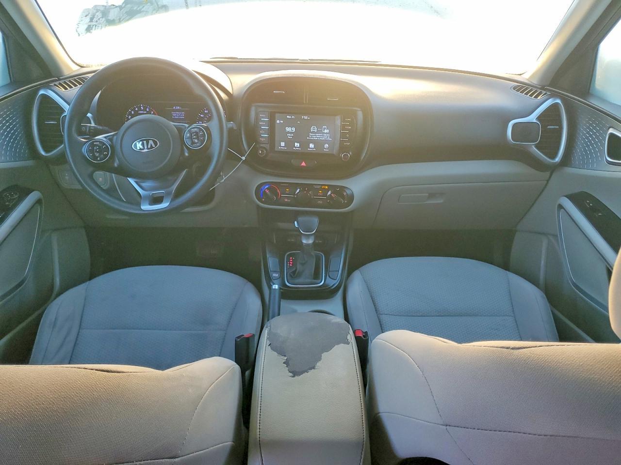 2020 KIA SOUL