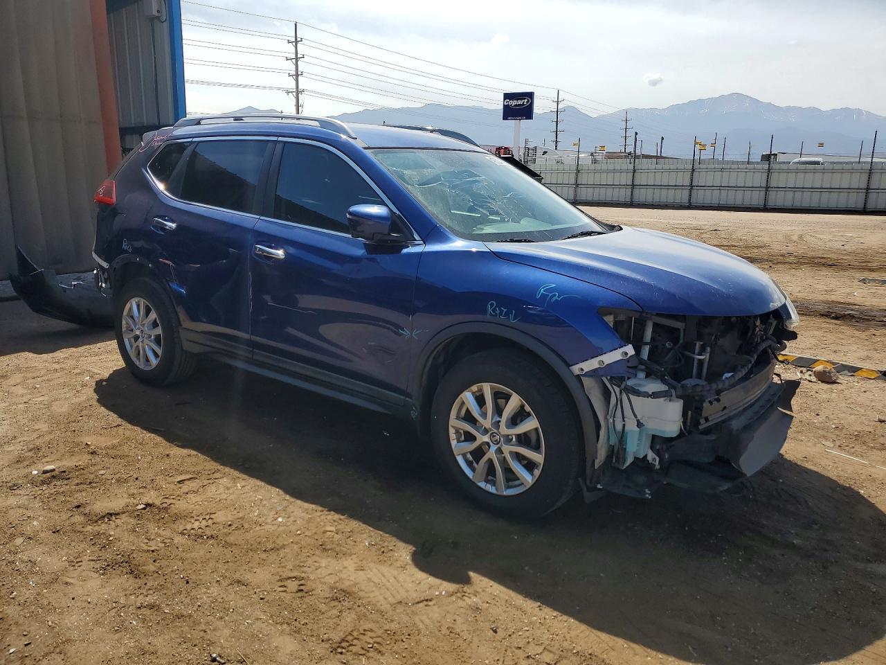 2018 NISSAN ROGUE
