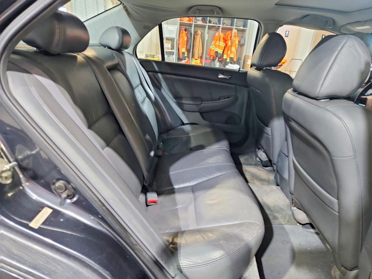 2004 HONDA ACCORD