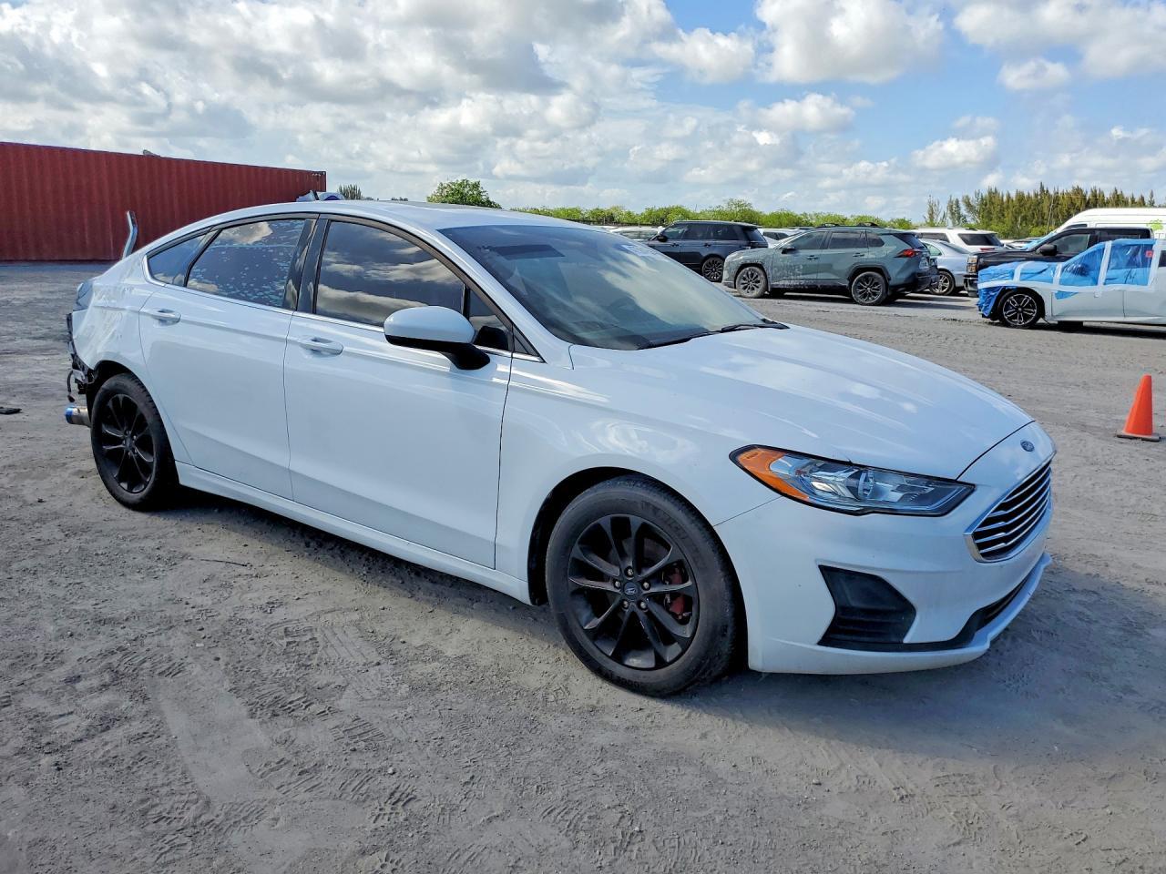 2020 FORD FUSION