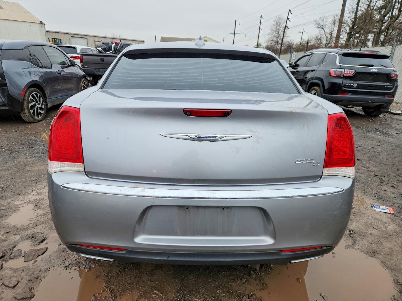2016 CHRYSLER 300
