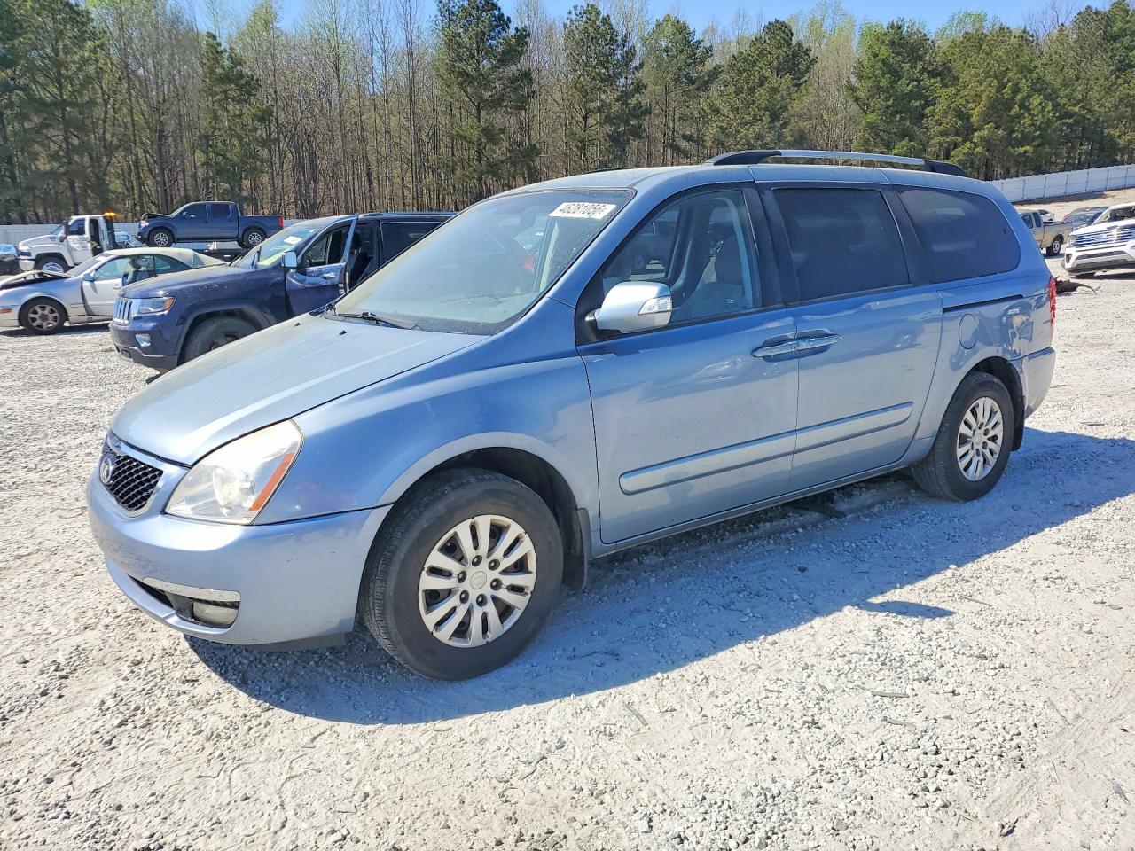 2014 KIA SEDONA