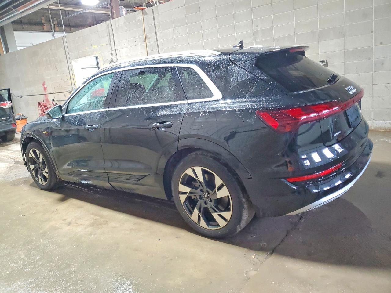 2023 AUDI E-TRON