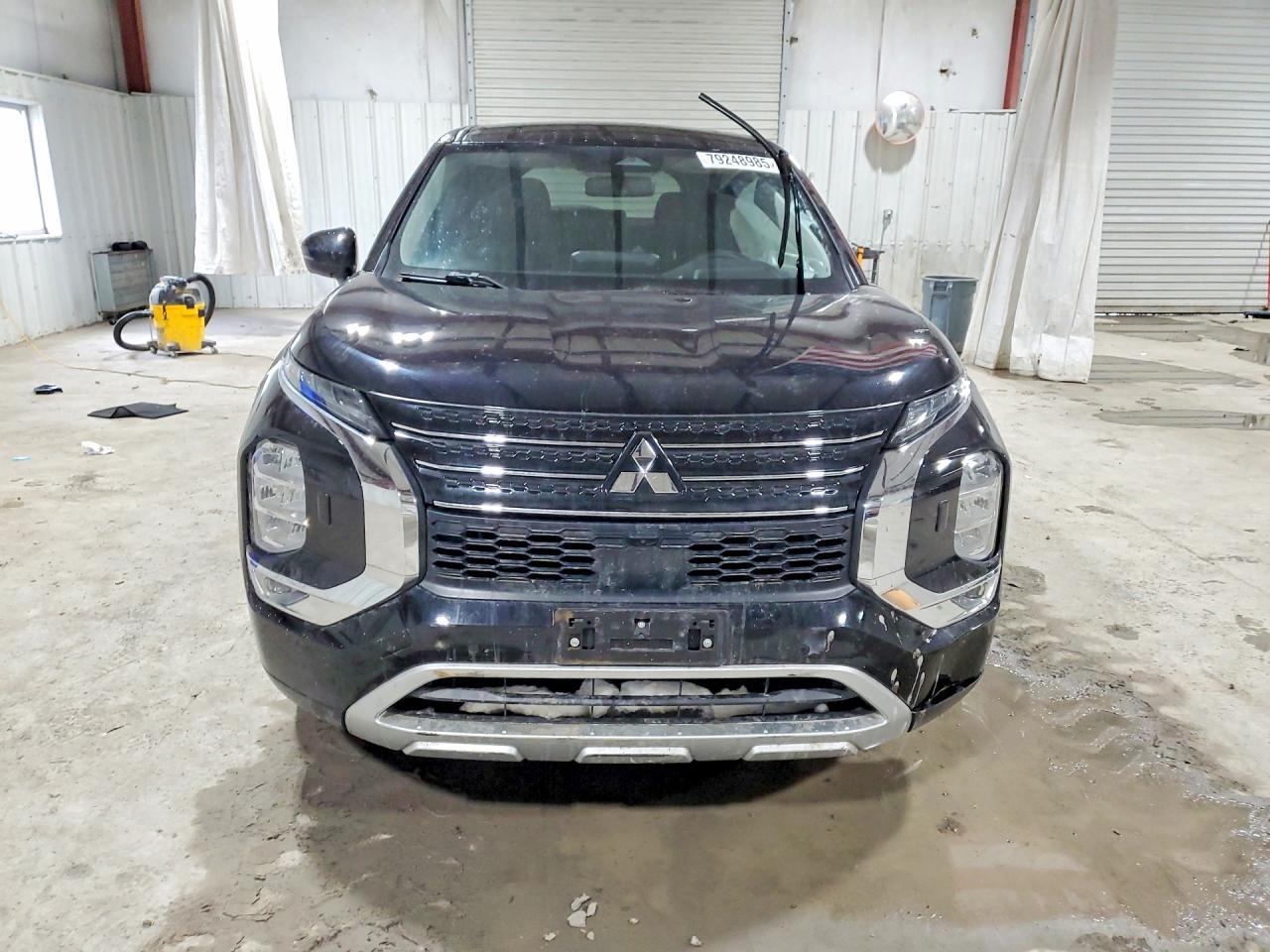 2024 MITSUBISHI outlander