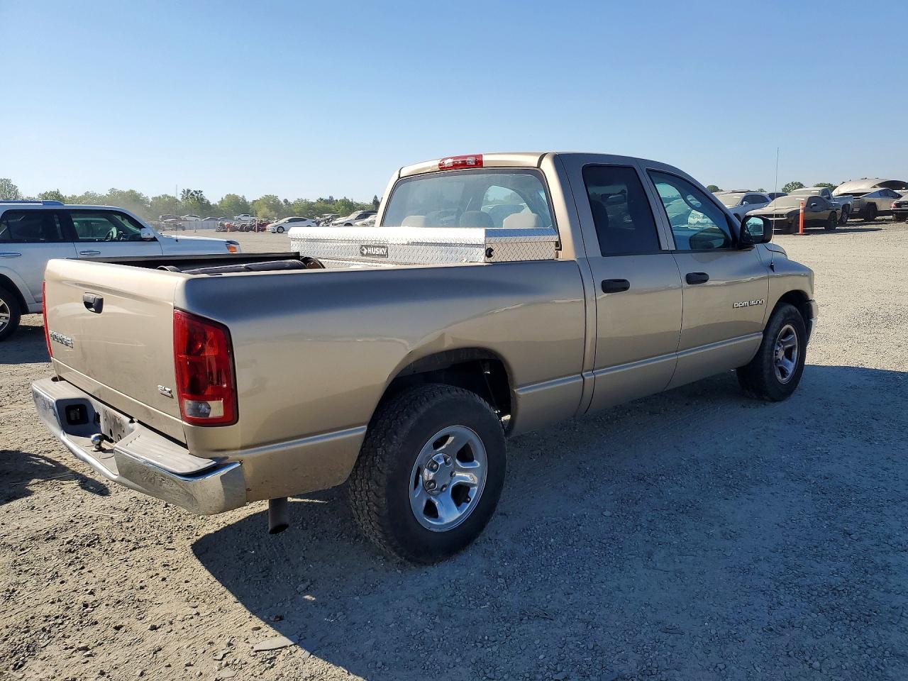 2004 DODGE RAM 1500