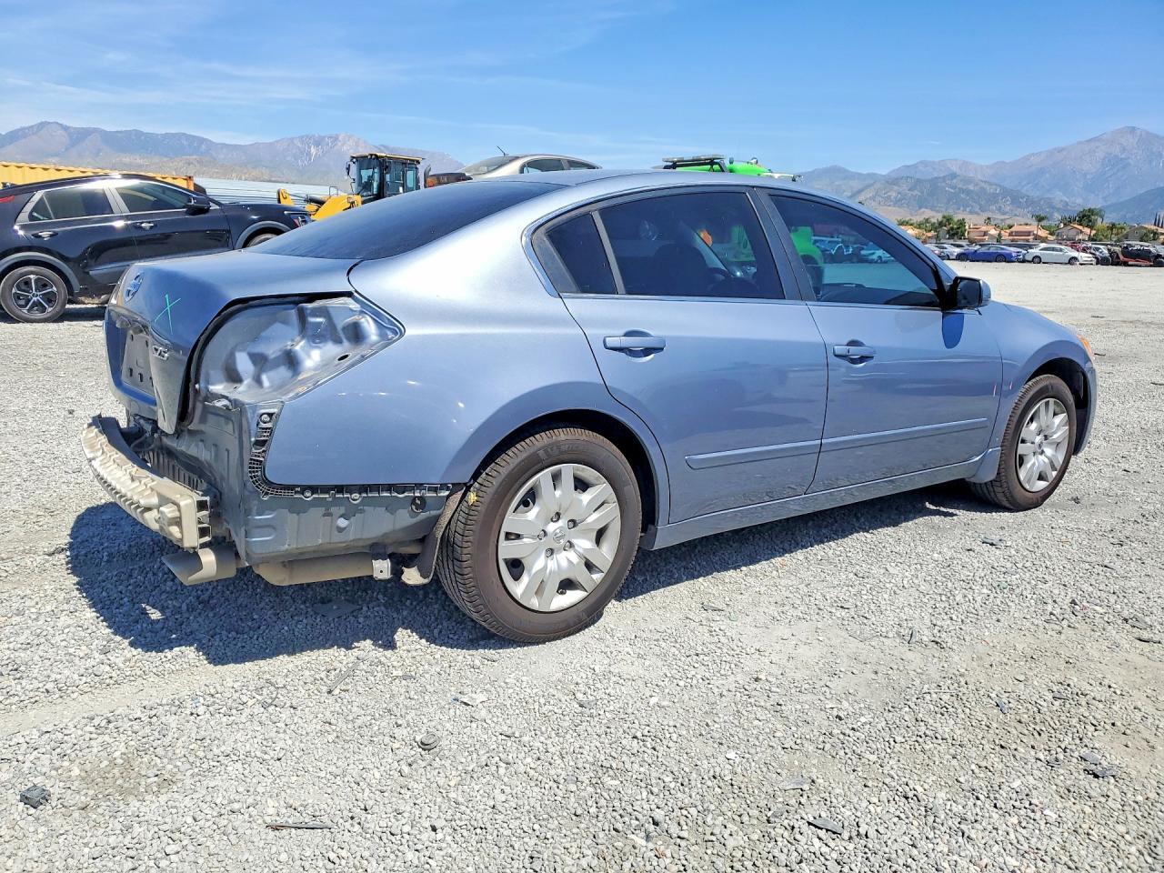 2012 NISSAN ALTIMA