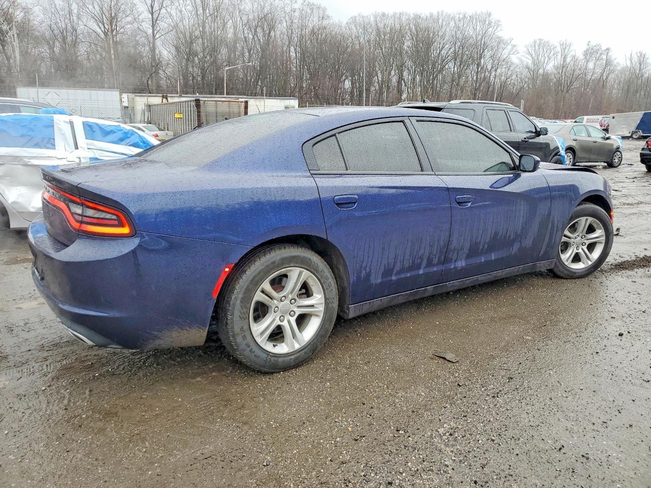 2017 DODGE CHARGER