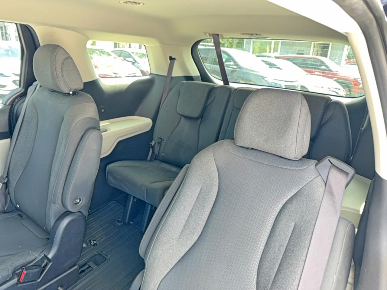 2023 KIA Carnival