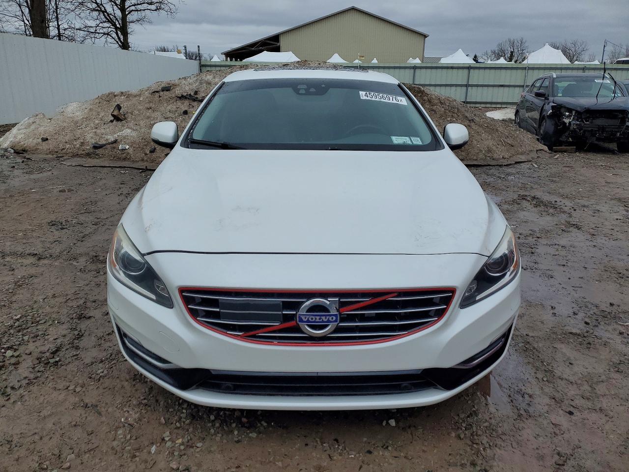 2016 VOLVO S60