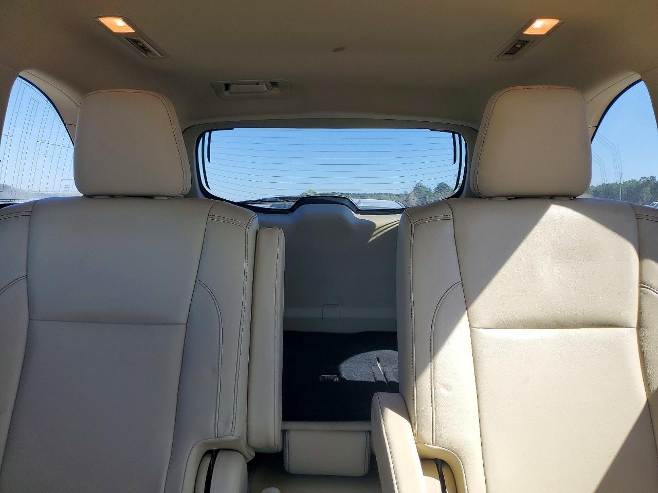 2015 TOYOTA HIGHLANDER