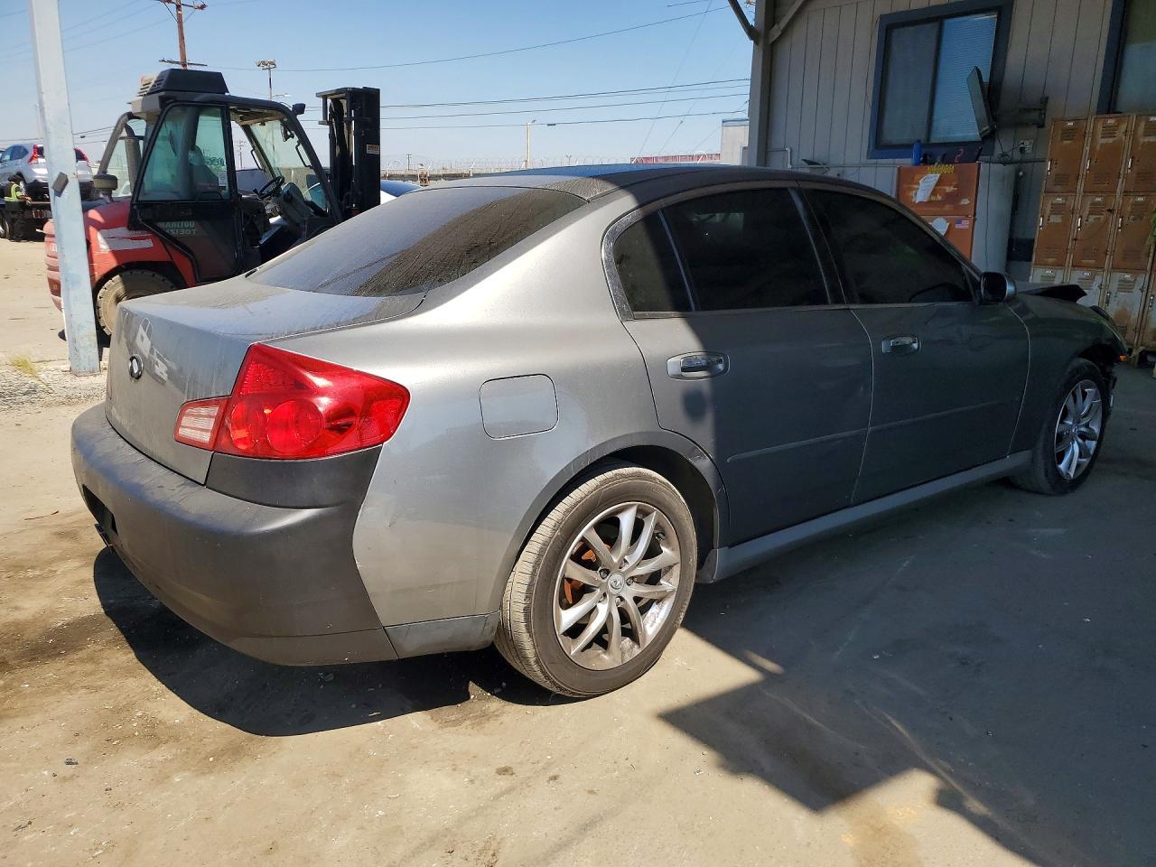 2004 INFINITI G35