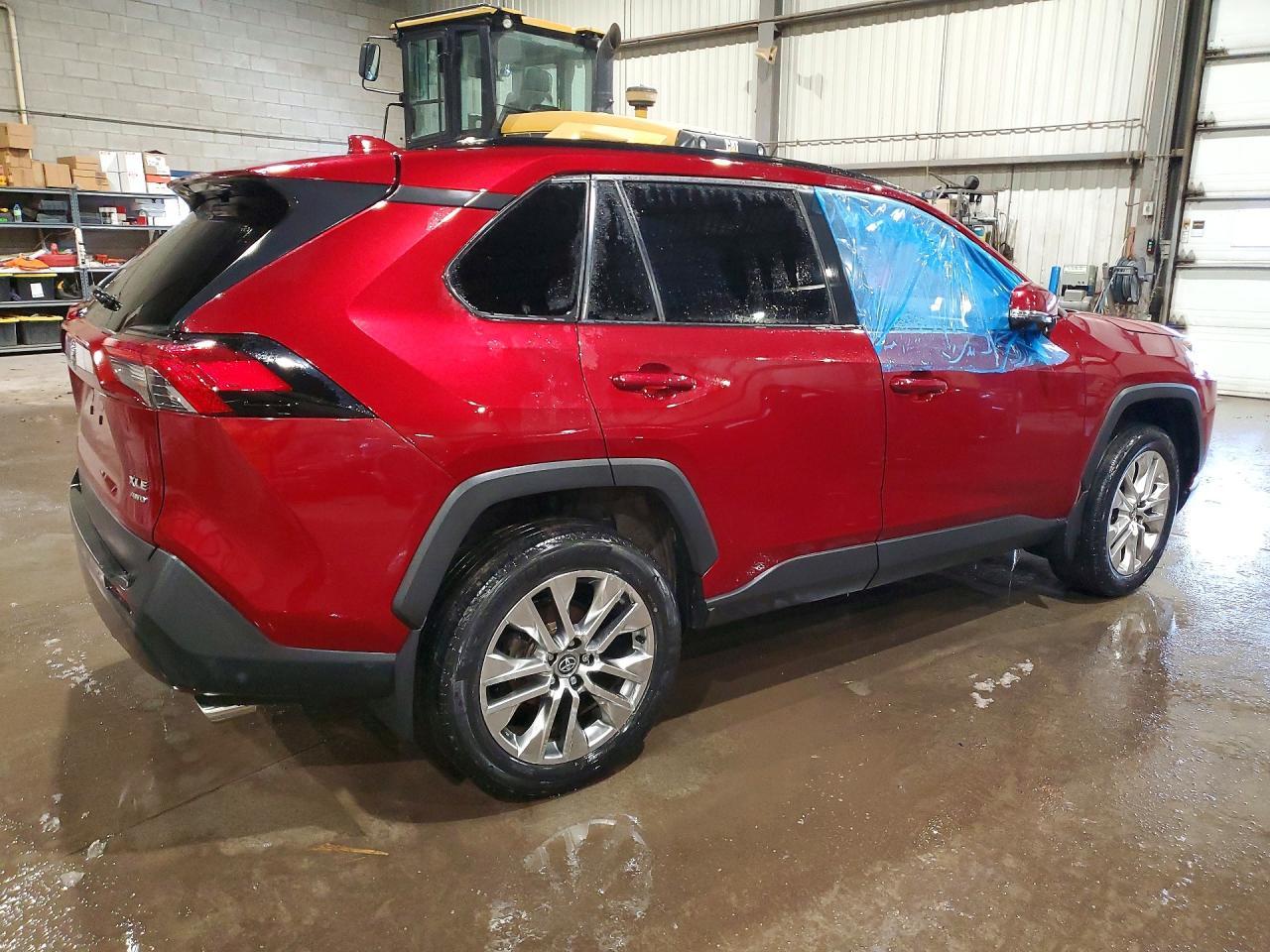 2019 TOYOTA RAV4