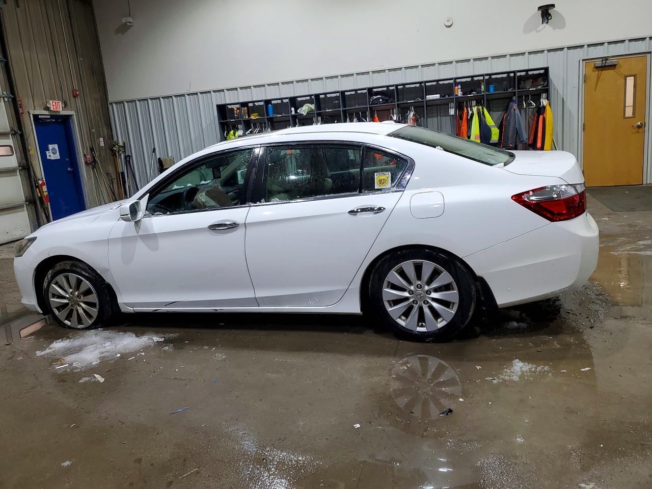 2015 HONDA ACCORD