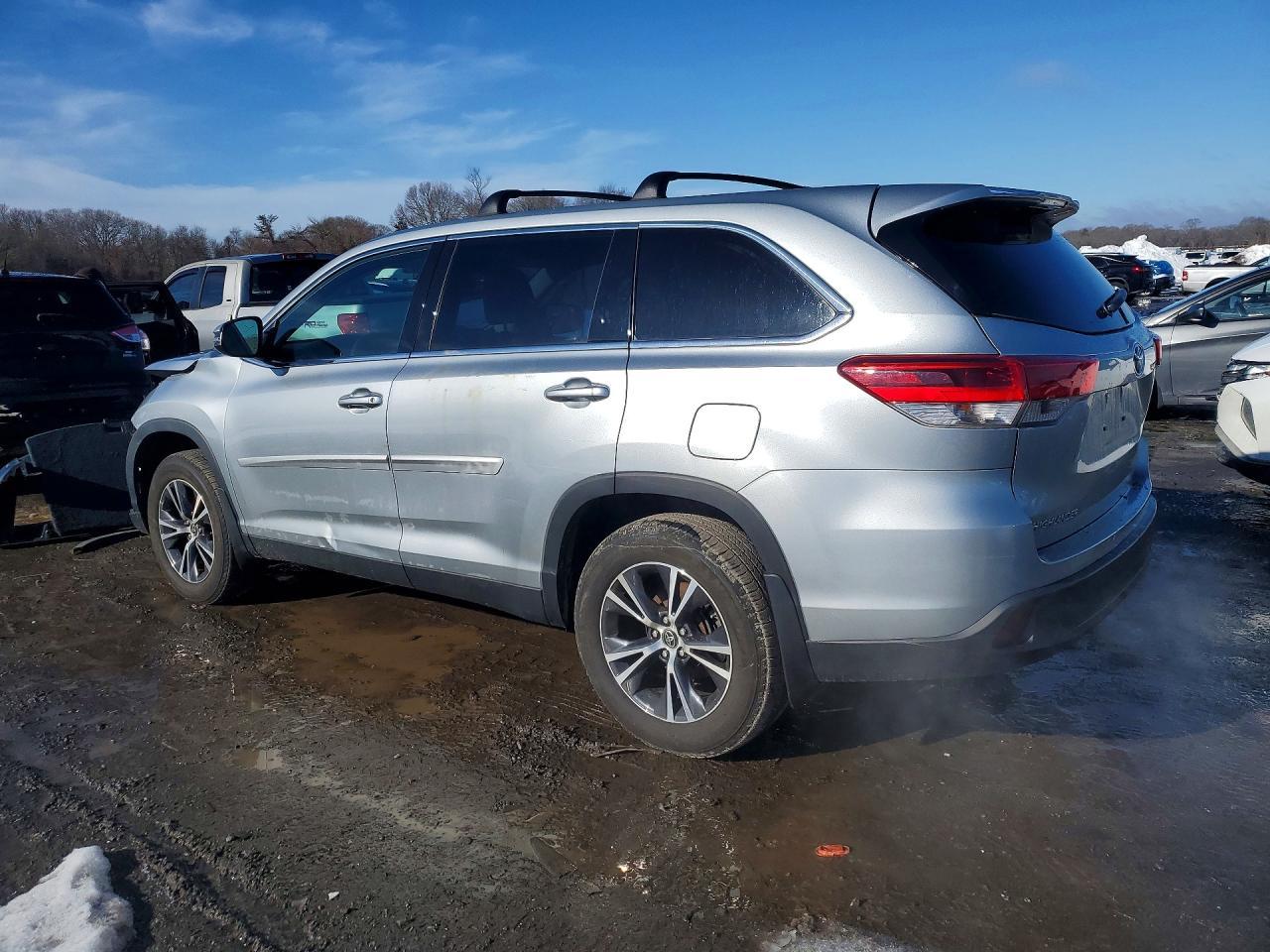2019 TOYOTA HIGHLANDER