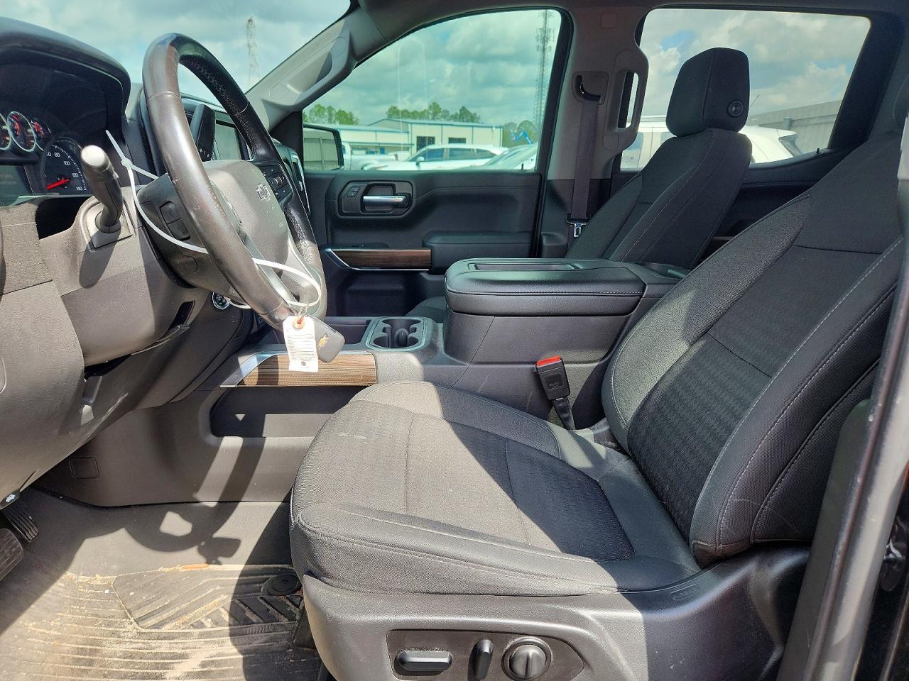 2021 CHEVROLET Silverado