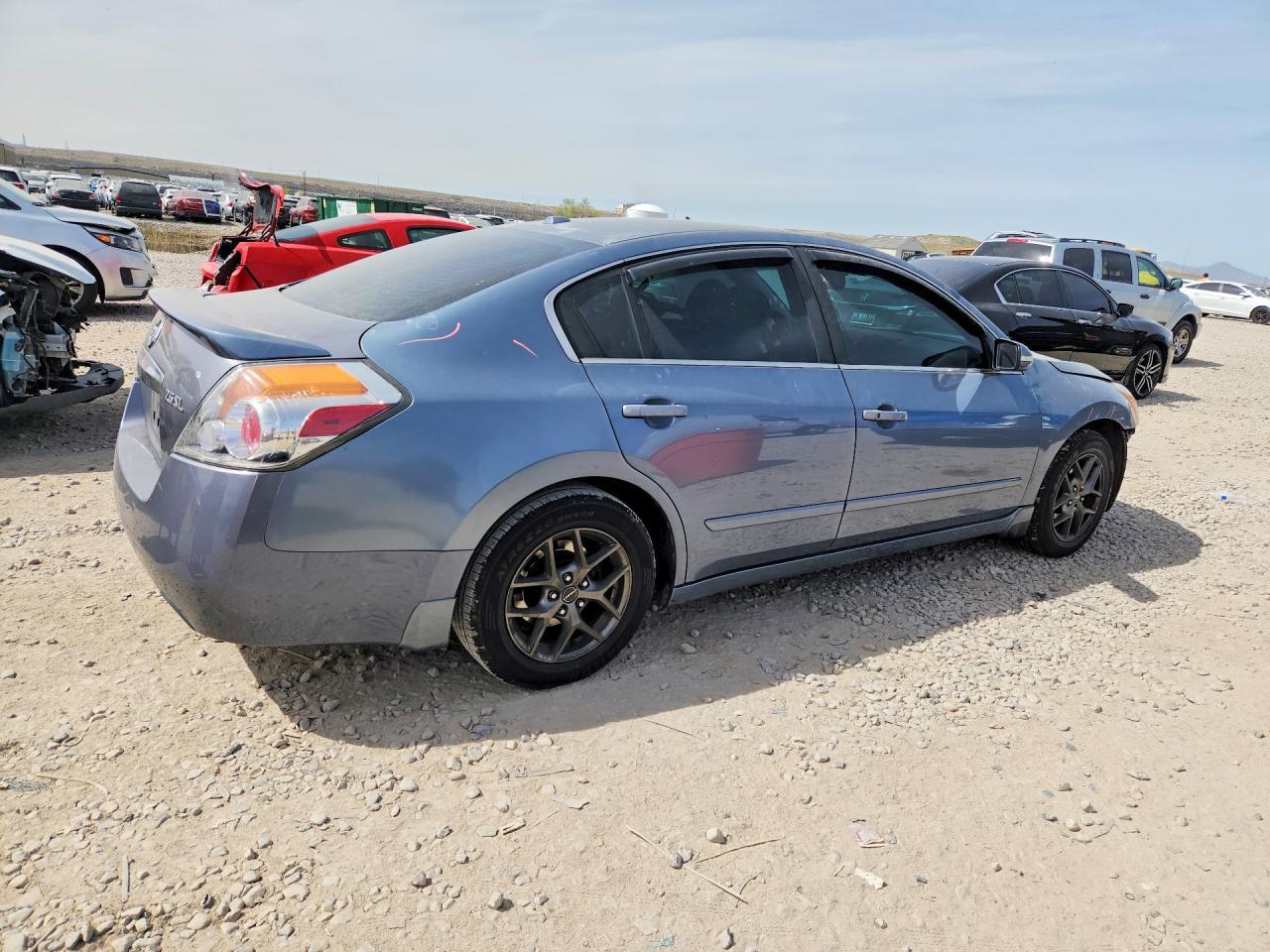 2011 NISSAN ALTIMA