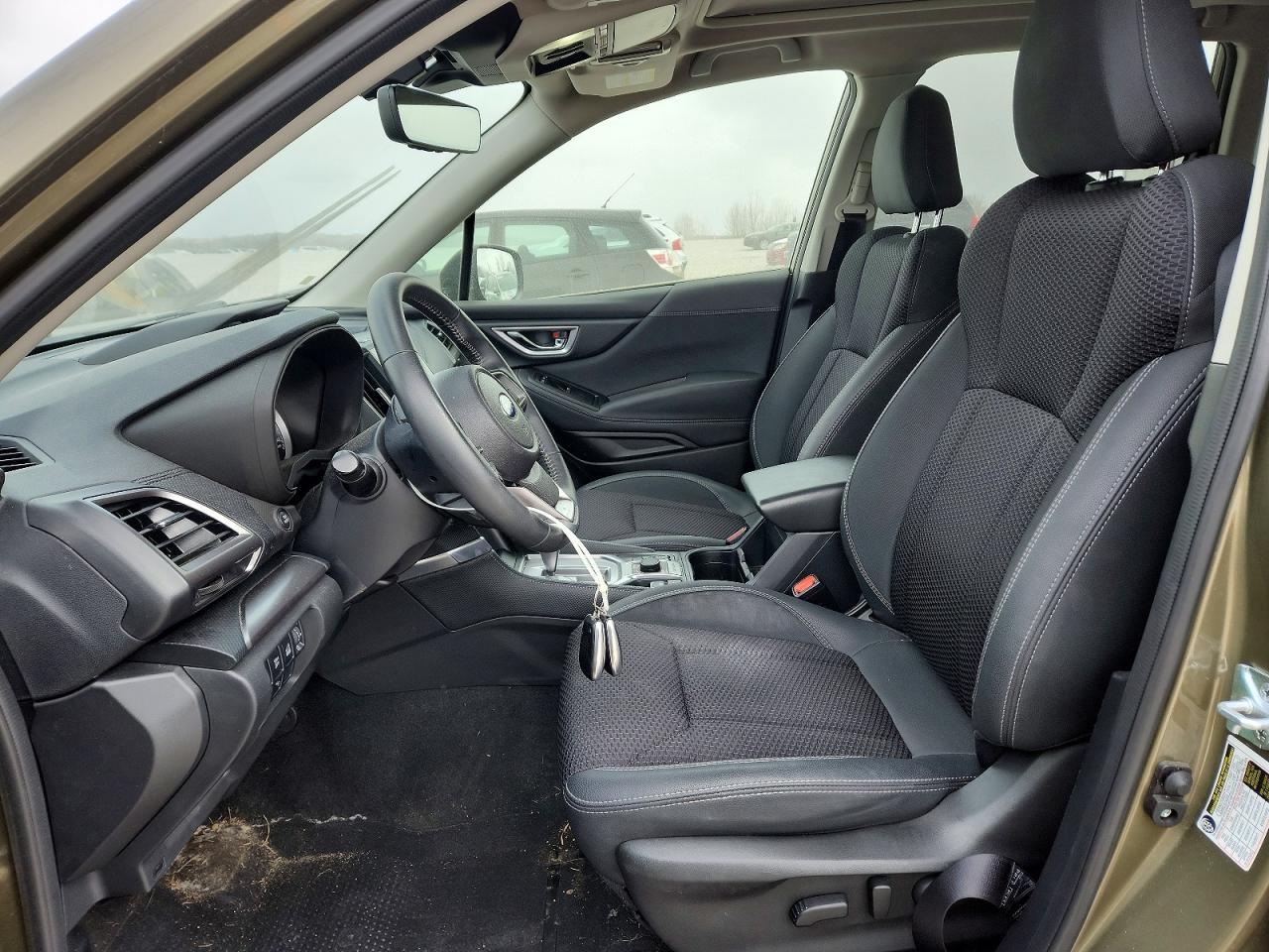 2024 SUBARU FORESTER